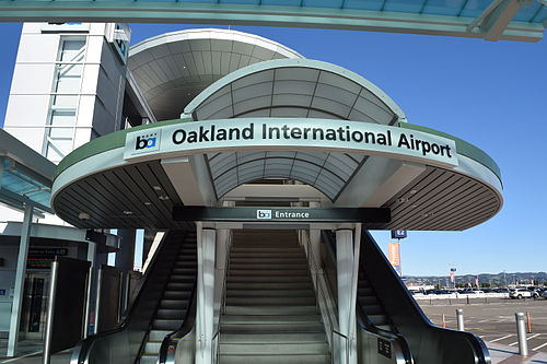 Oakland International Airport (BART station)